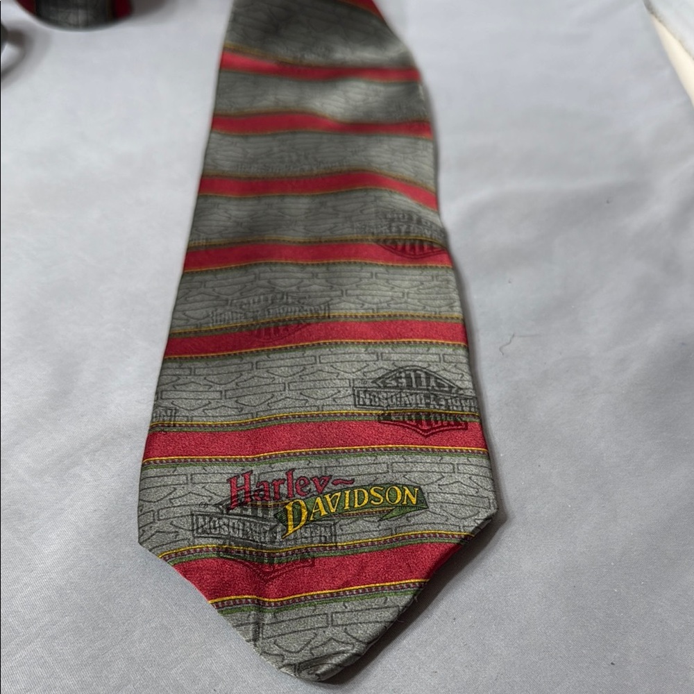 Vintage Harley-Davidson Ralph Marlin & Co Gray and Red Striped 100% Silk Necktie